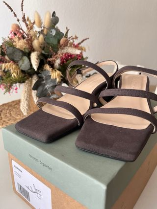 Sandalias Urbanima Marrón