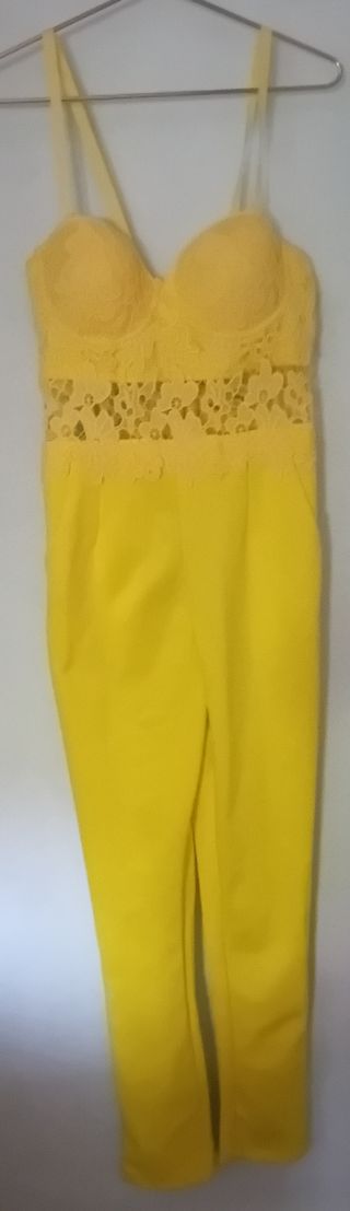 Mono pantalón amarillo 