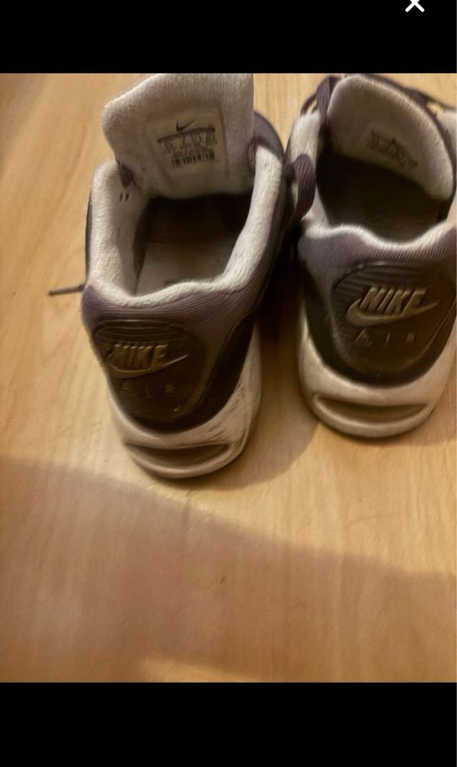 Zapatillas Nike Air Max - Moradas y Negras