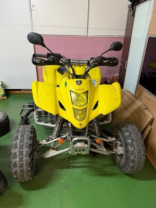 Suzuki LTZ 400
