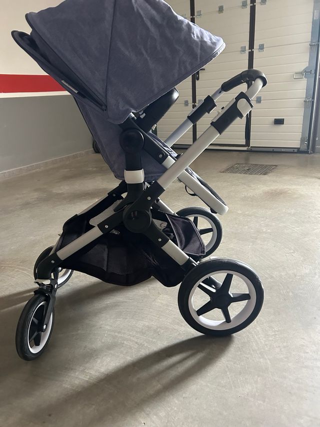 Bugaboo Fox - Capazo y  Silla paseo azul