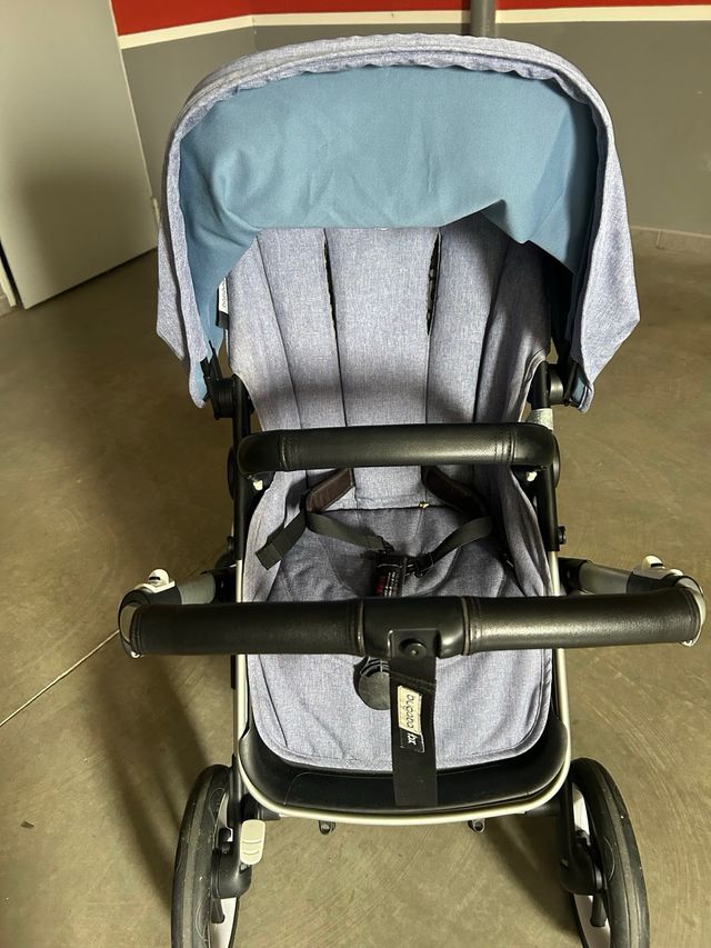 Bugaboo Fox - Capazo y  Silla paseo azul