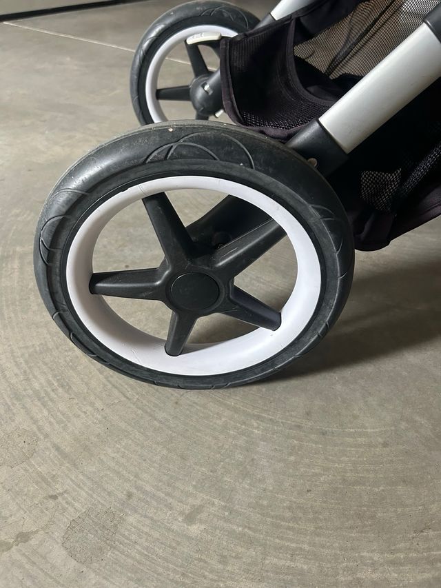 Bugaboo Fox - Capazo y  Silla paseo azul