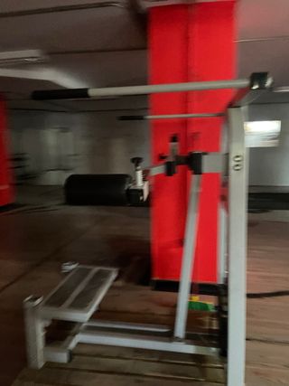 Máquina de ejercicio de piernas
