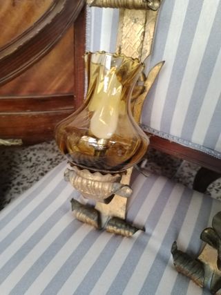 PAREJA DE APLIQUES DE PARED DORADOS