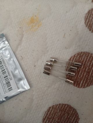 4Fusibles microondas 0.65A