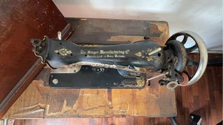 Máquina coser Singer antigua