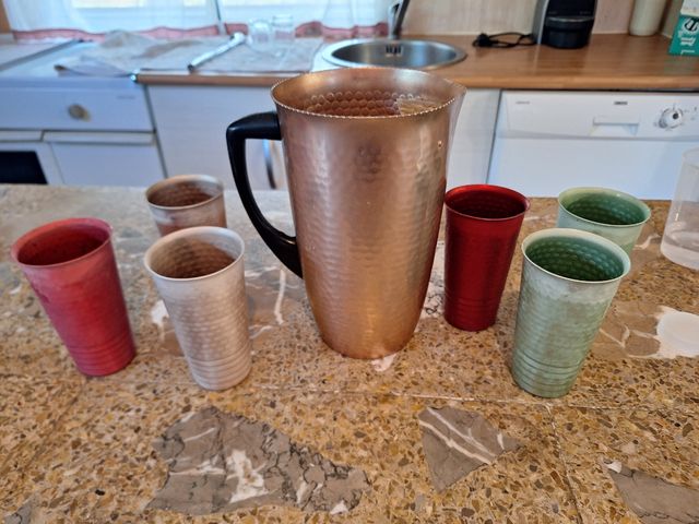 Jarra y vasos vintage años 70