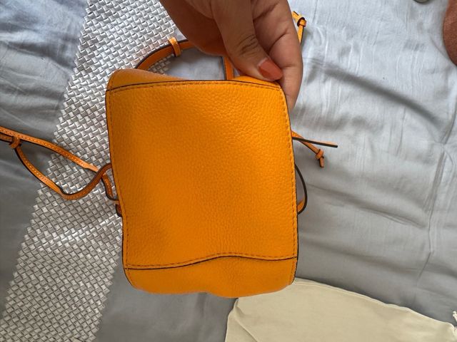 Bolso LOEWE Hammock mini naranja