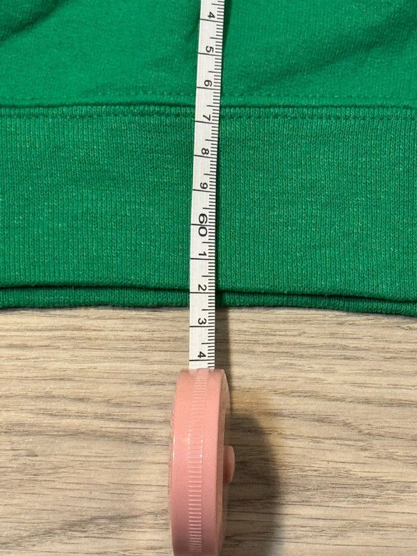 Jerzees Suéter Navidad Verde