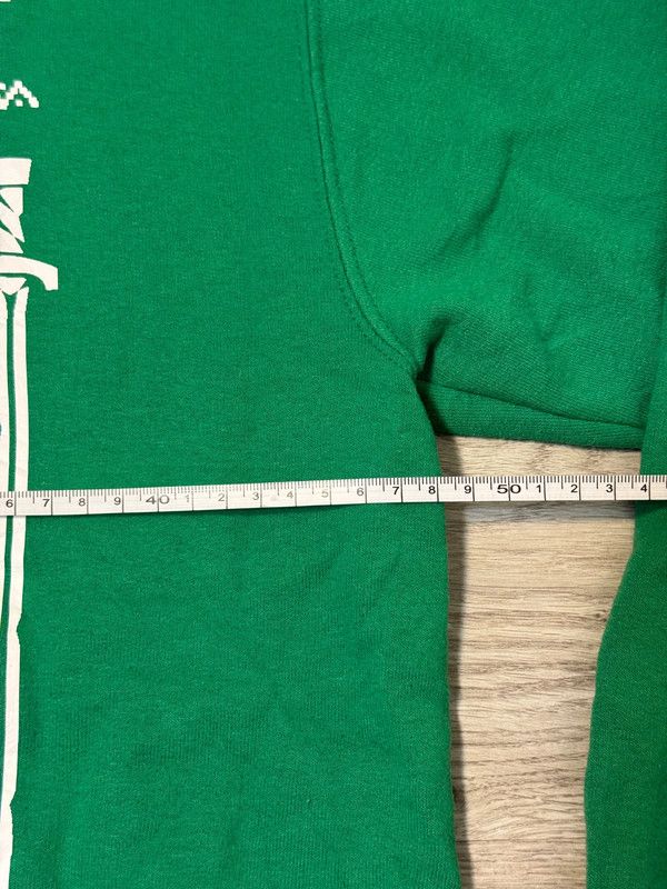 Jerzees Suéter Navidad Verde