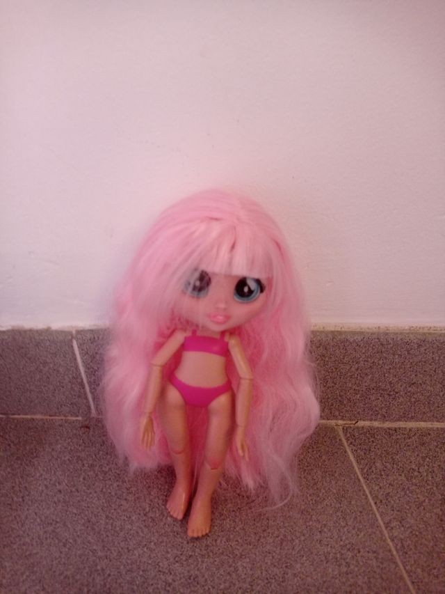 Muñeca IMC Toys: Cabello rosa