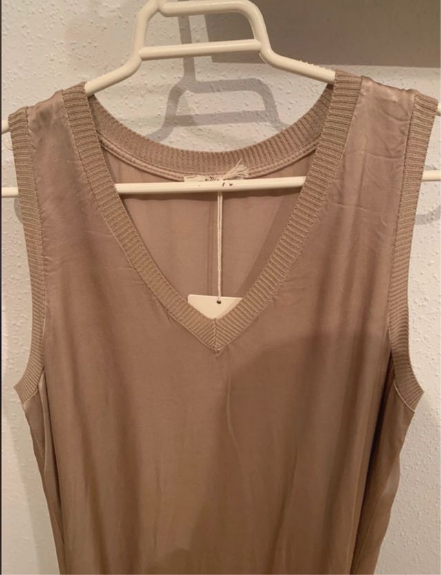 Vestido satén beige - nuevo