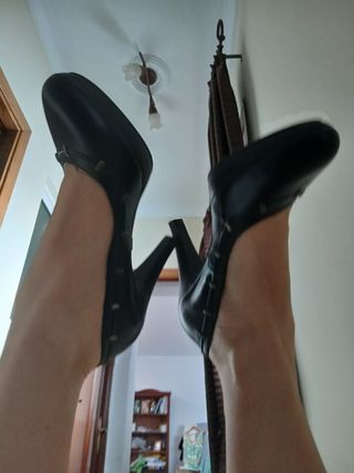 Zapatos salón, talla 38, piel