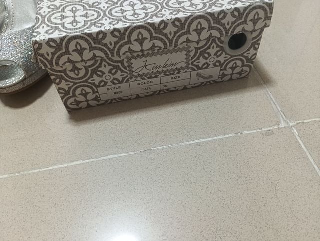 Zapatos tacón plata brillantes