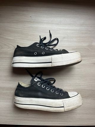 Converse negras plataforma
