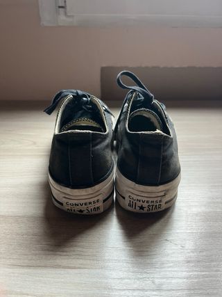 Converse negras plataforma