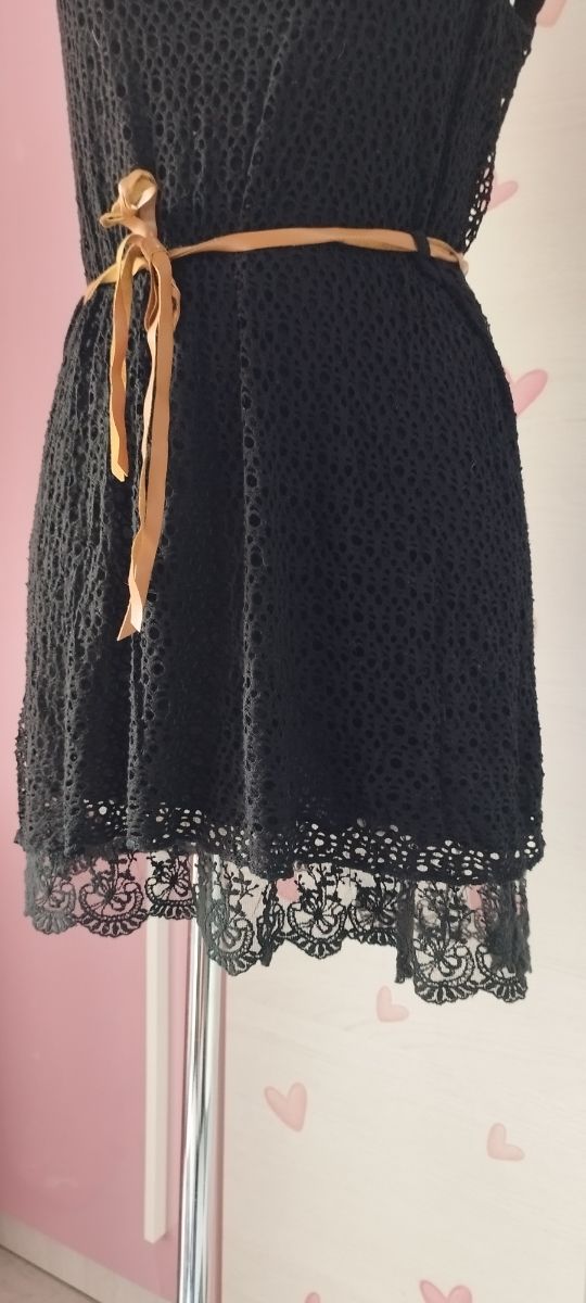 Vestido negro encaje 