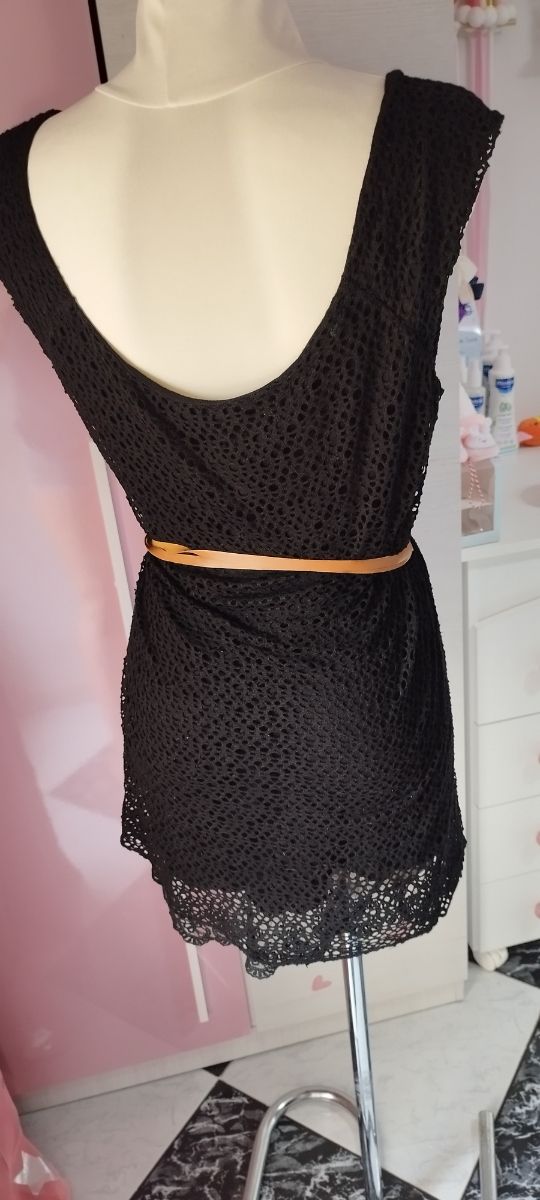 Vestido negro encaje 