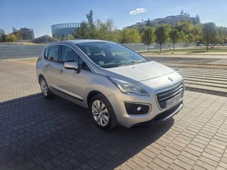 Peugeot 3008 2015