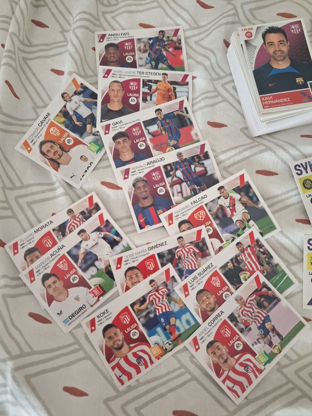 Cromos Liga LALIGA ESTE 2023 - 2024