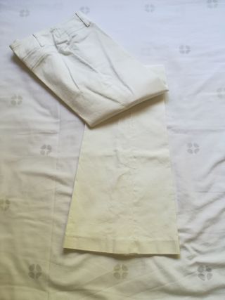 Pantalones blancos campana talla S