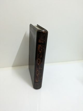 Caja estilo libro antigua