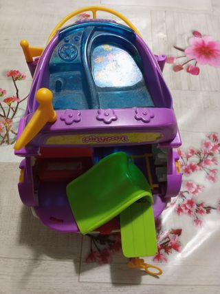 Autocaravana,Barco,moto de esquí y coche