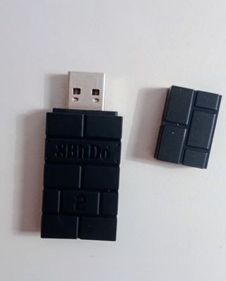 Nintendo Switch Lite amarilla con accesorios