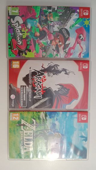 Nintendo Switch Lite amarilla con accesorios