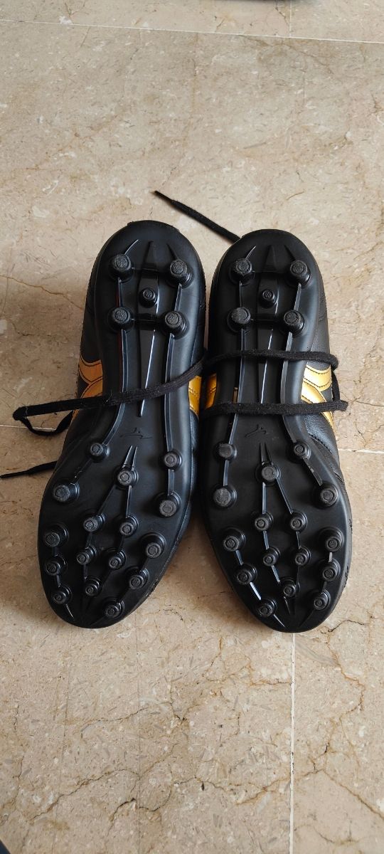 Mizuno Morelia Club - Botas fútbol niño