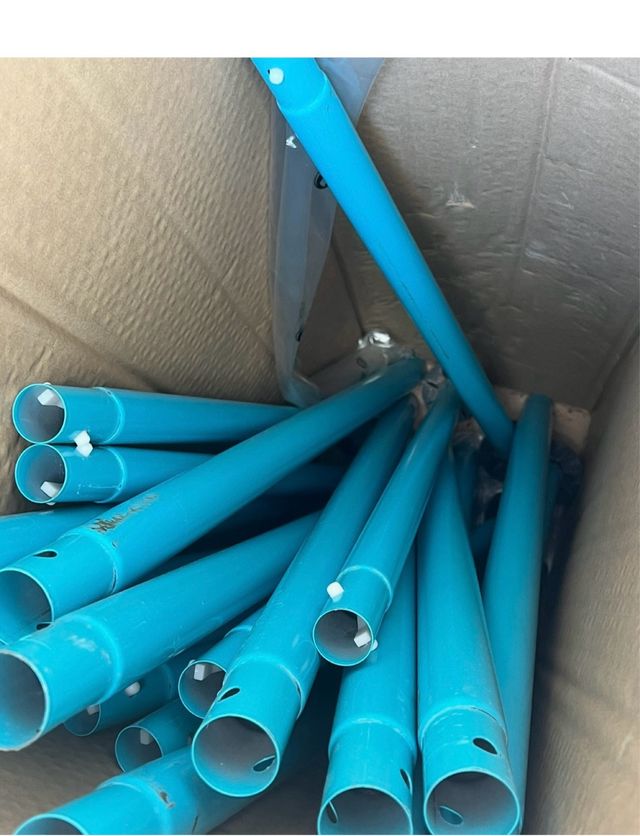 Soportes  palo piscina - azul
Para piscina de 76cm