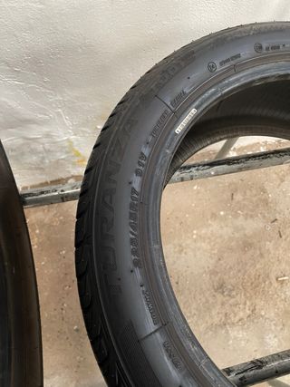 2x 225/45 R17 91V Bridgestone Turanza T001