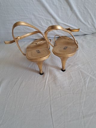 SANDALIAS VERO CUDIO CON TACON