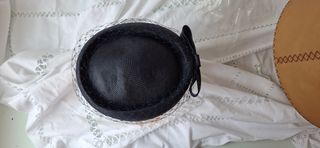 Cappello portapillole vintage «pillbox»