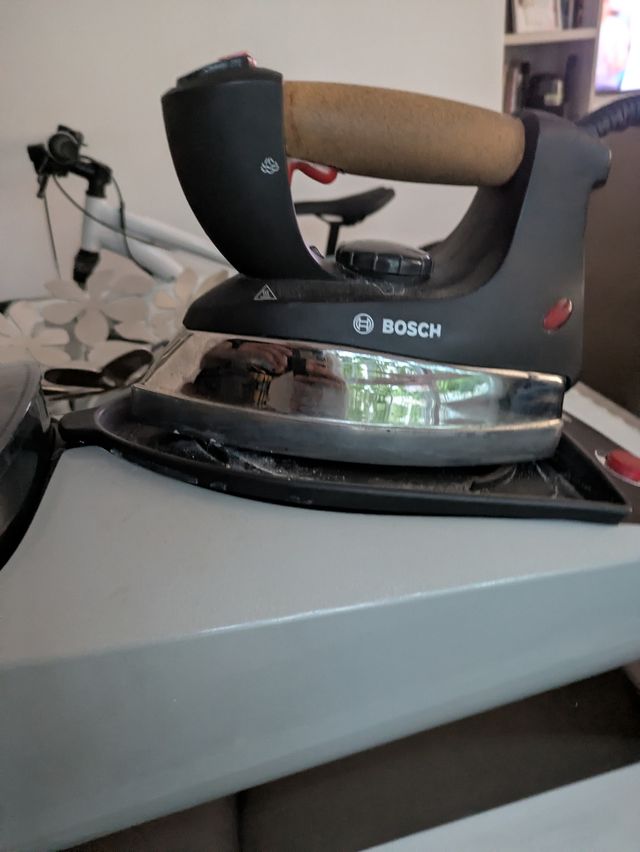 Plancha Bosch Sensixx B35L - 2400W