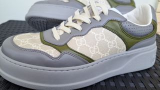 Sneakers Gucci Beige Grigio