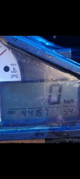 Suzuki GSXR 750 - Moto deportiva..