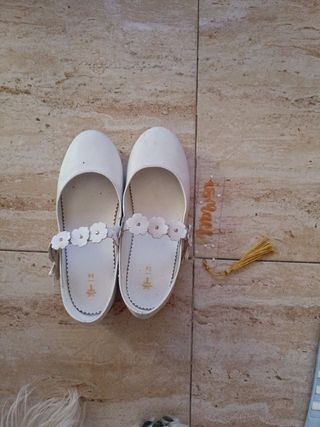 Zapatos blancos niña, talla 35