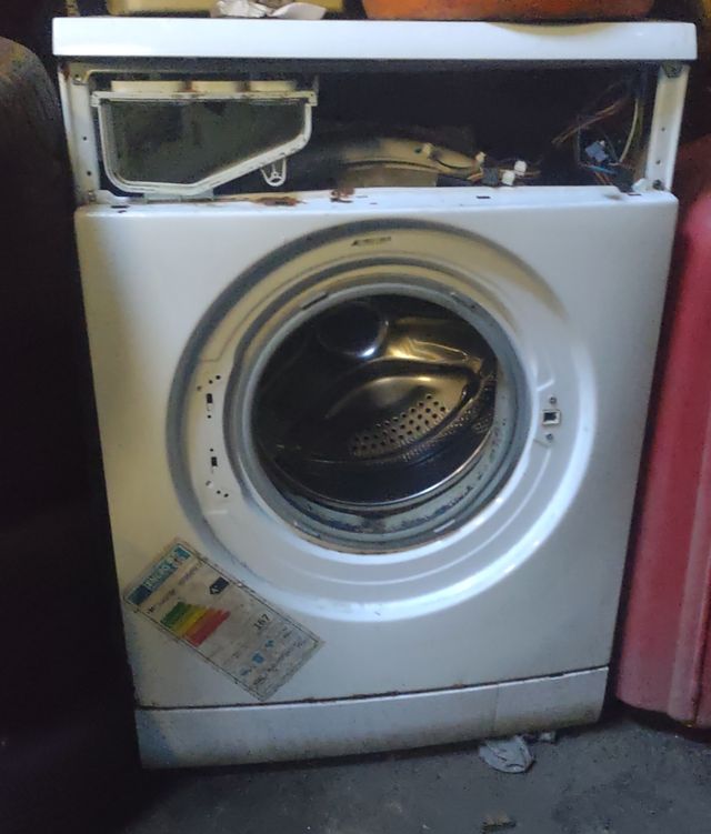 MOTOR Y TAMBOR DE LAVADORA