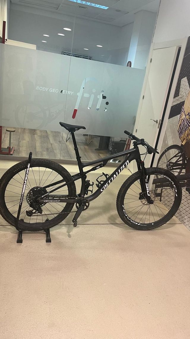 SPECIALIZED EPIC EXPERT DOBLE SUSPENSIÓN