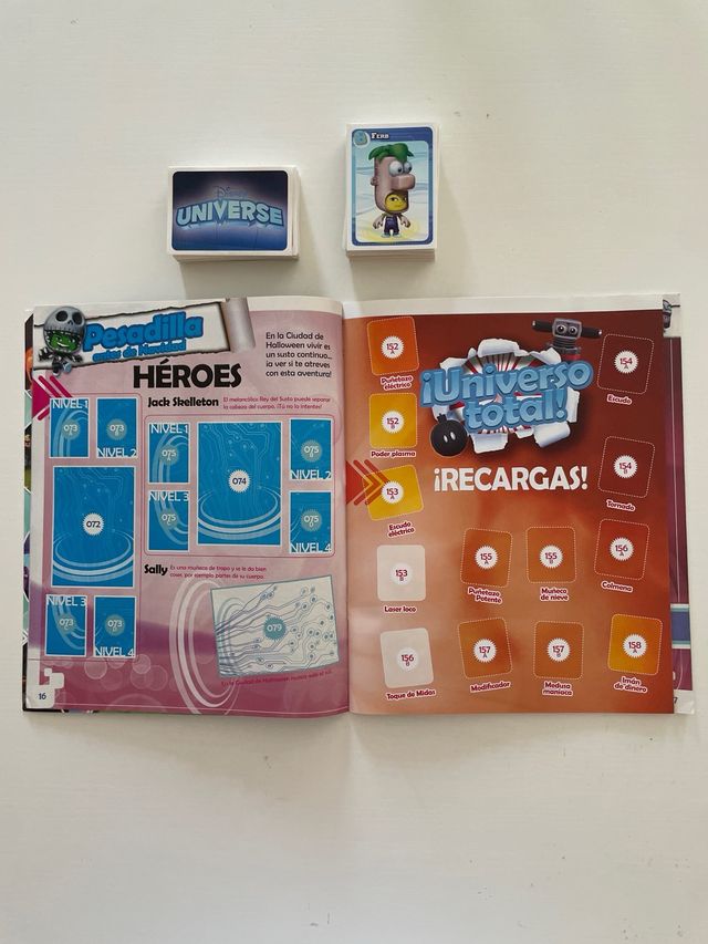 Album vacio UNIVERSE + todos los cromos SIN PEGAR