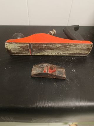 Cepillo carpintero antiguo