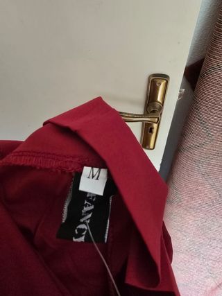 Pantalón rojo vestir - M