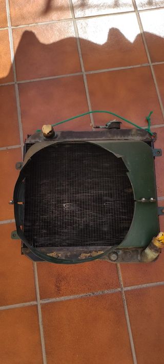 Radiador Seat 124 foco cuadrado 