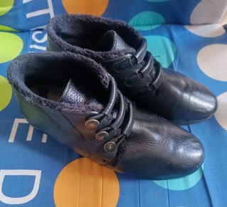 Botines negros piel -talla 39
