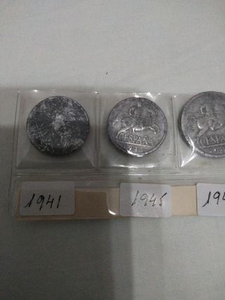 6 Monedas  dos de 5 céntimos cuanto de 10 céntimos