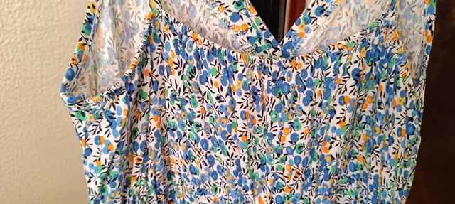 Vestido midi flores azul y blanco