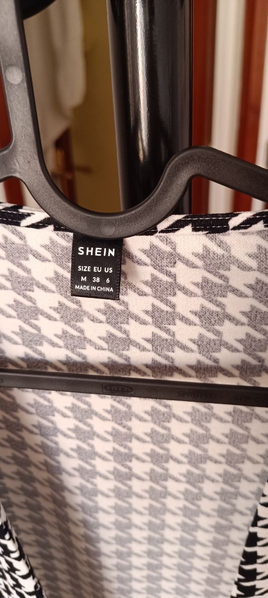 Blazer SHEIN M - Blanco y Negro