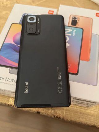 2 Xiaomis,Redmi Note 10 5G - 4GB+128GB Redmi 10 pr